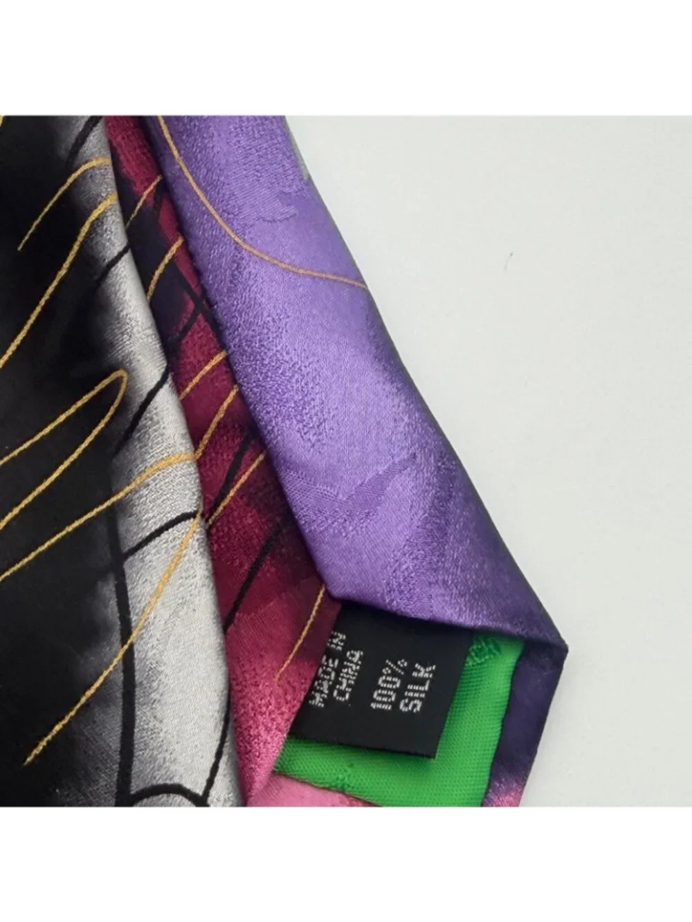Garcia Men’s Purple Black Red Silk Tie Abstract Drummers Collection 62 Made USA